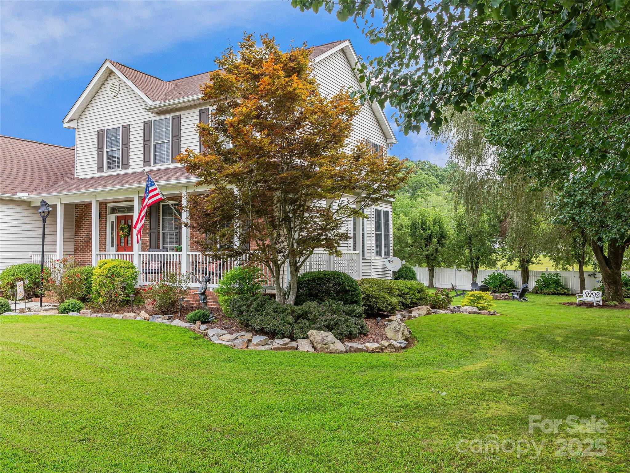 62 Classic Oaks Circle