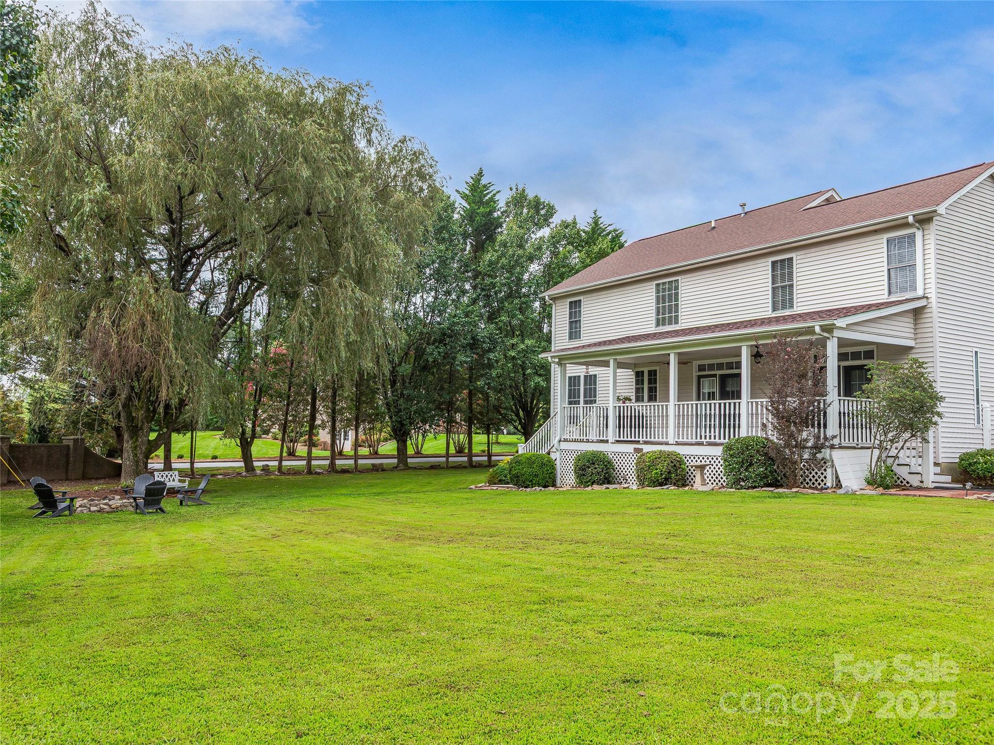62 Classic Oaks Circle