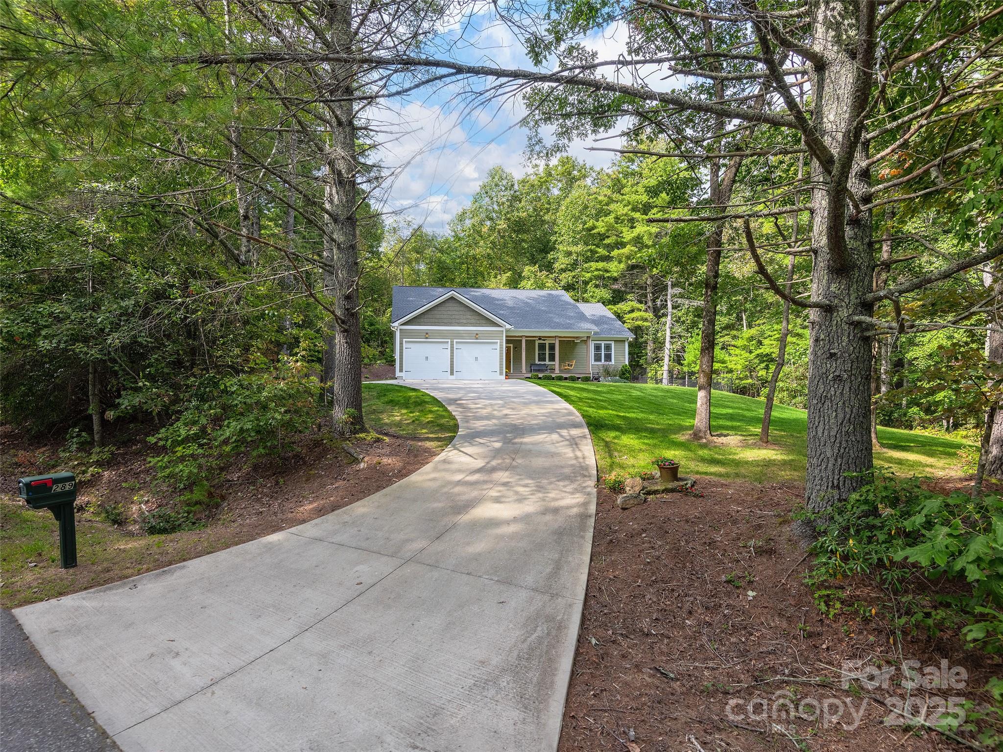 289 Thomas Road