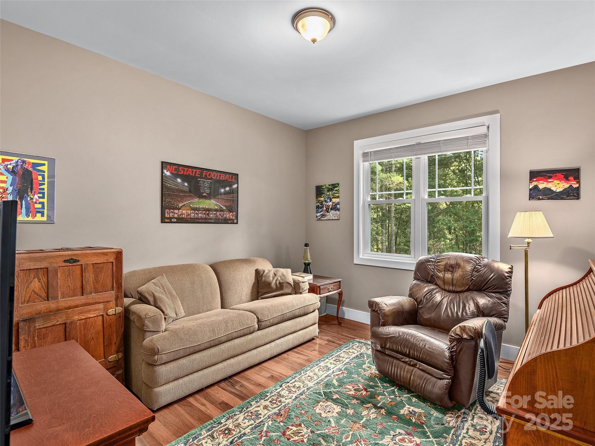 289 Thomas Road