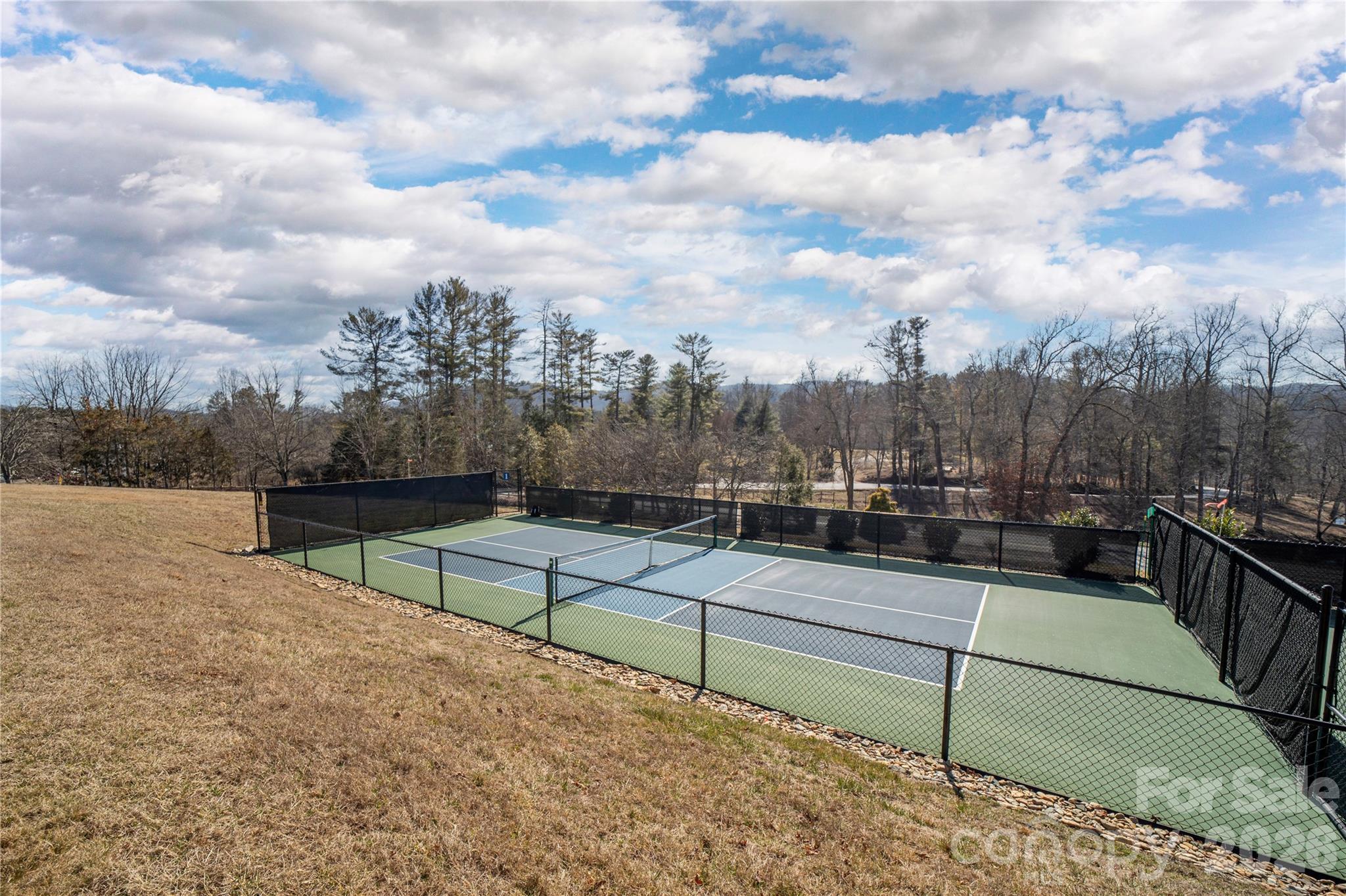 2310 Golf Club Court