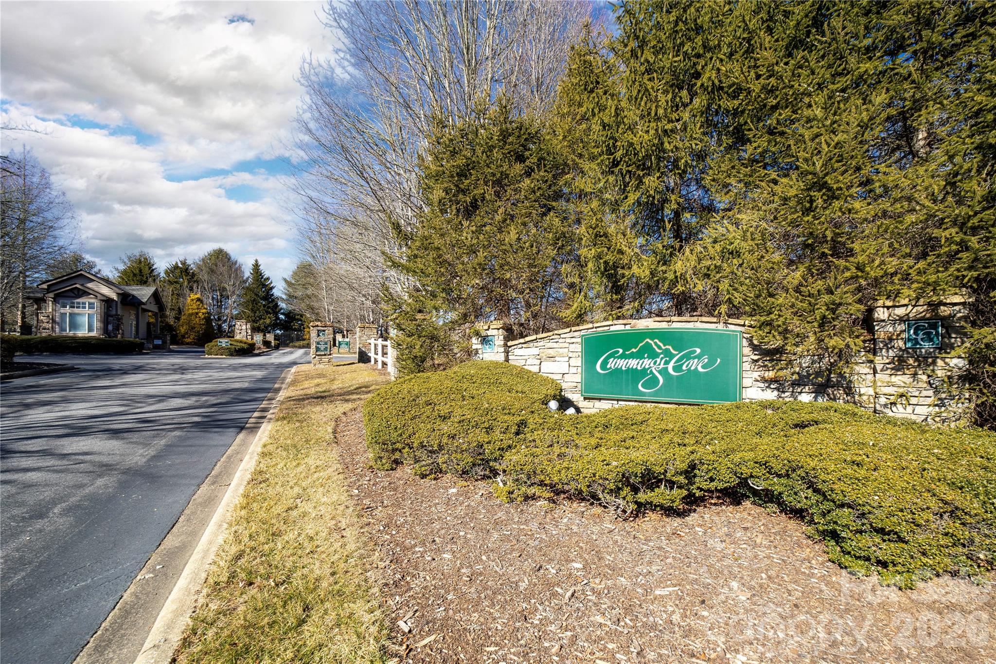 2310 Golf Club Court