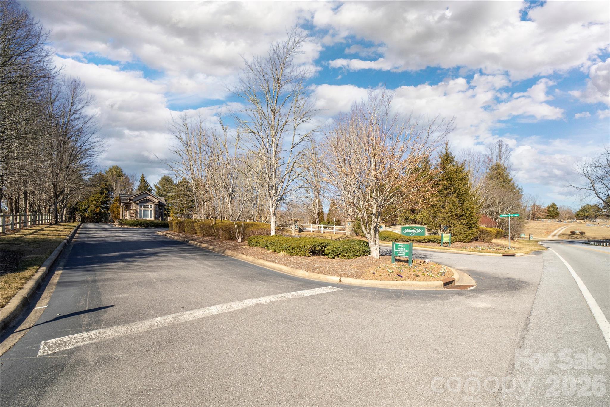 2310 Golf Club Court