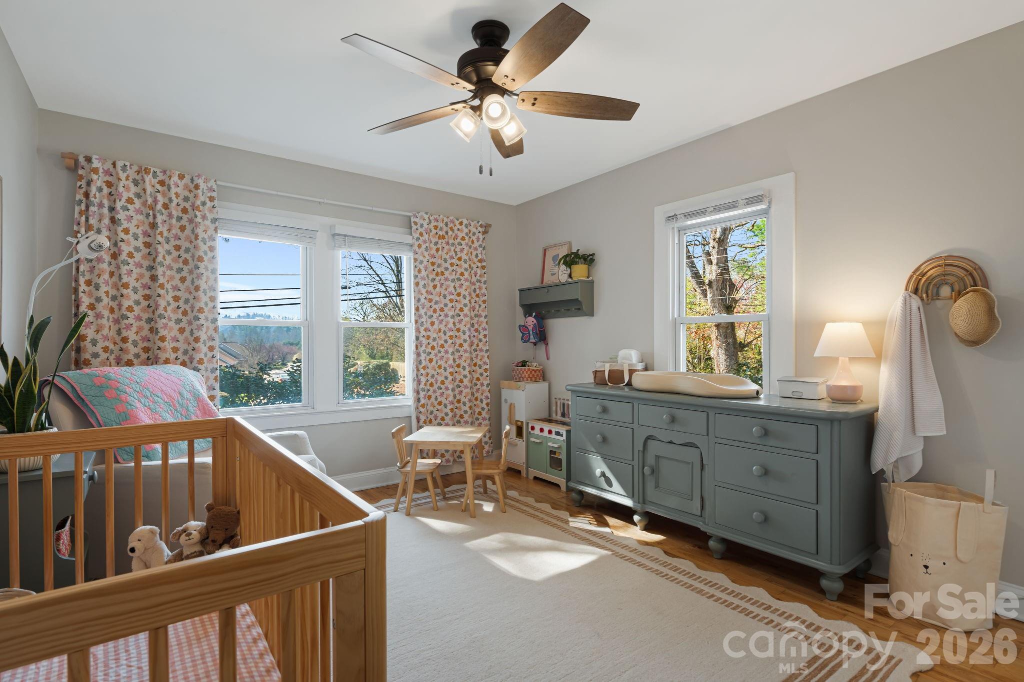 1207 Willow Road