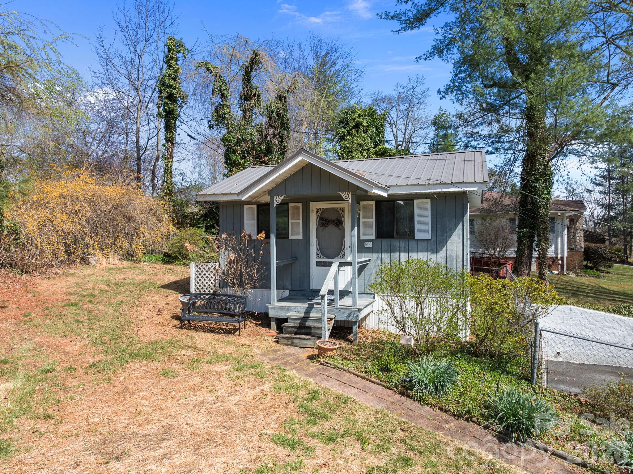 3124 Primrose Drive Unit: 10