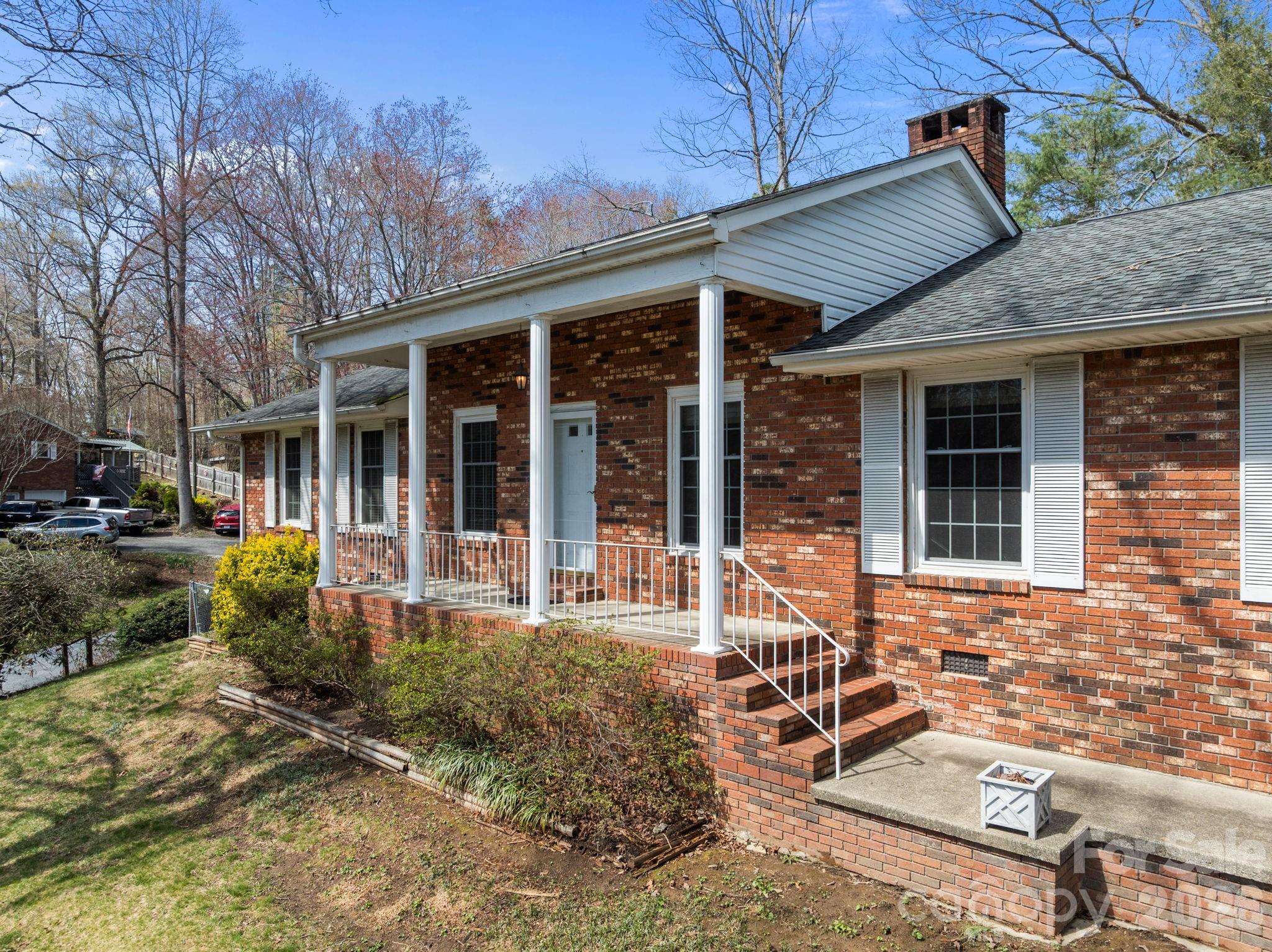 3124 Primrose Drive Unit: 10