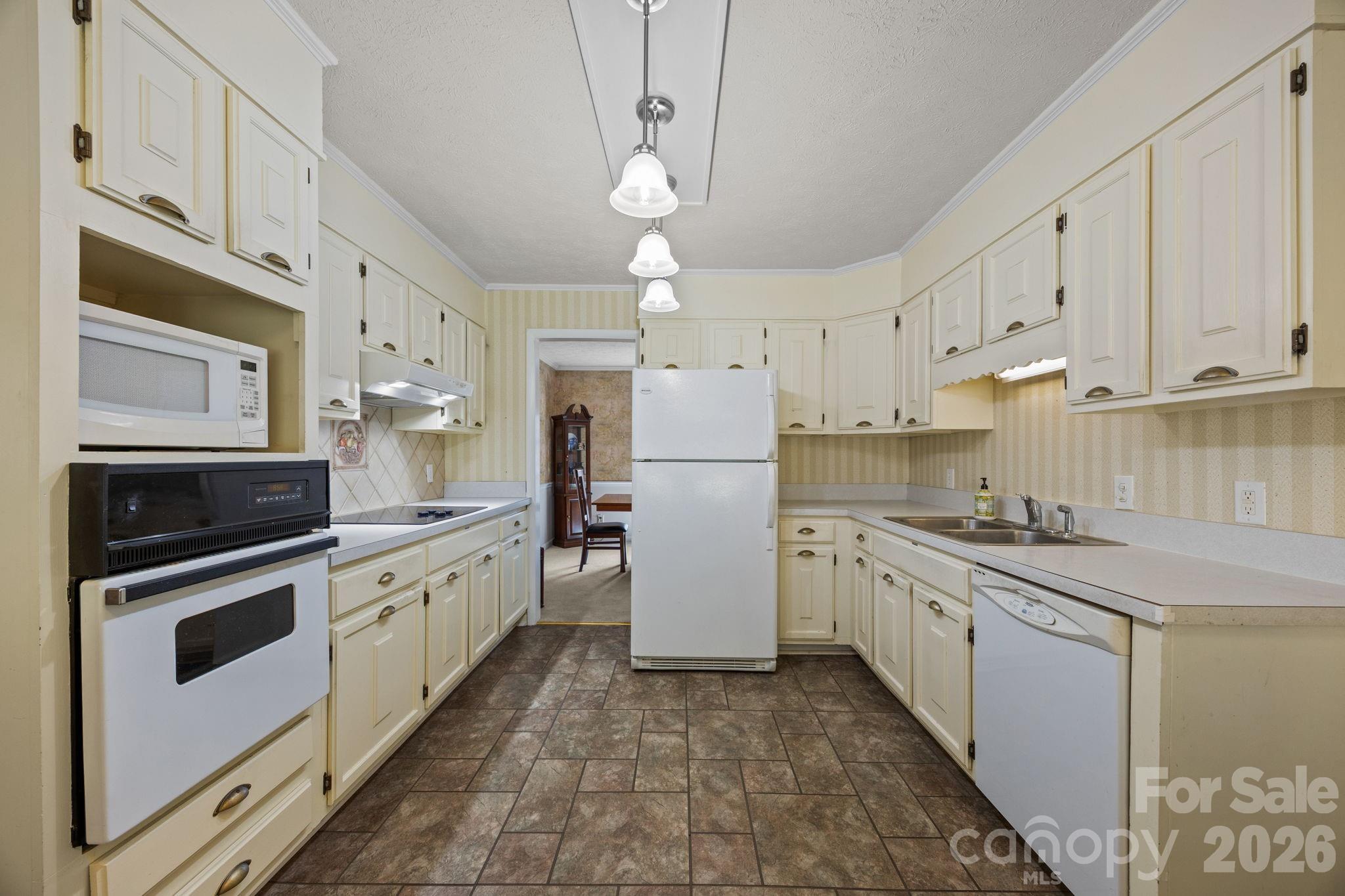3124 Primrose Drive Unit: 10