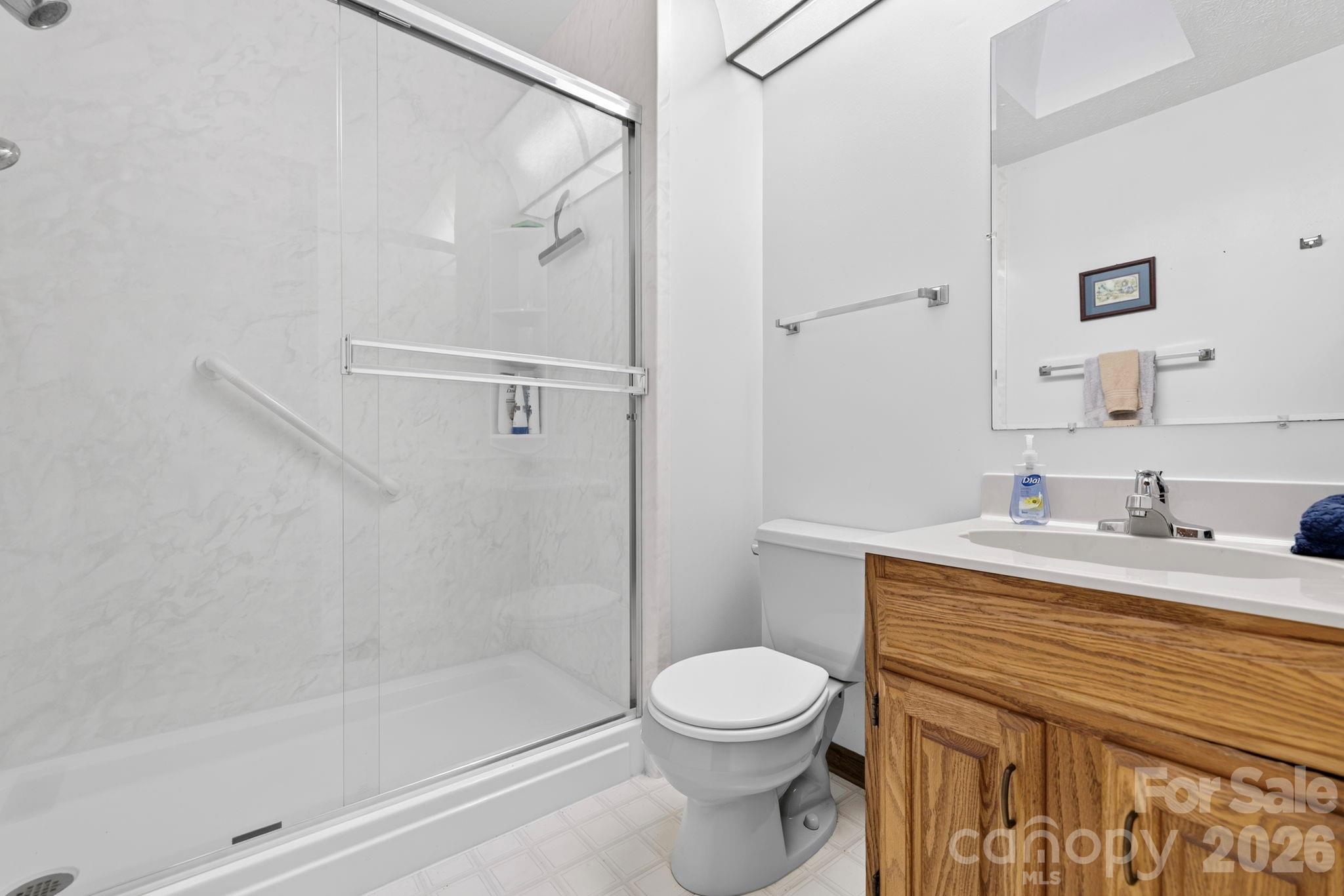 18 E Rosewood Trail