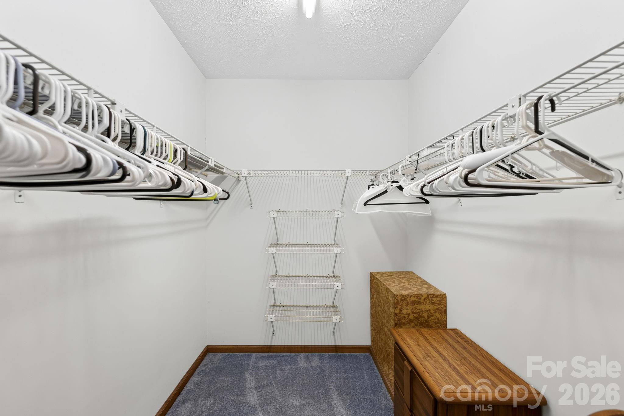 18 E Rosewood Trail