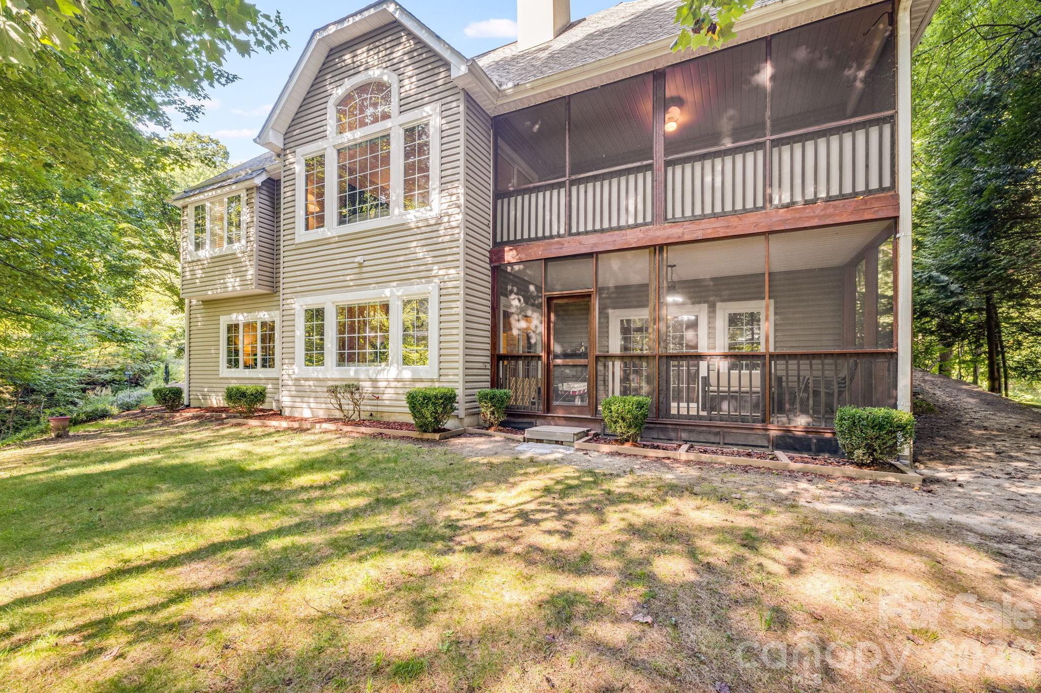 212 Carriage Springs Way