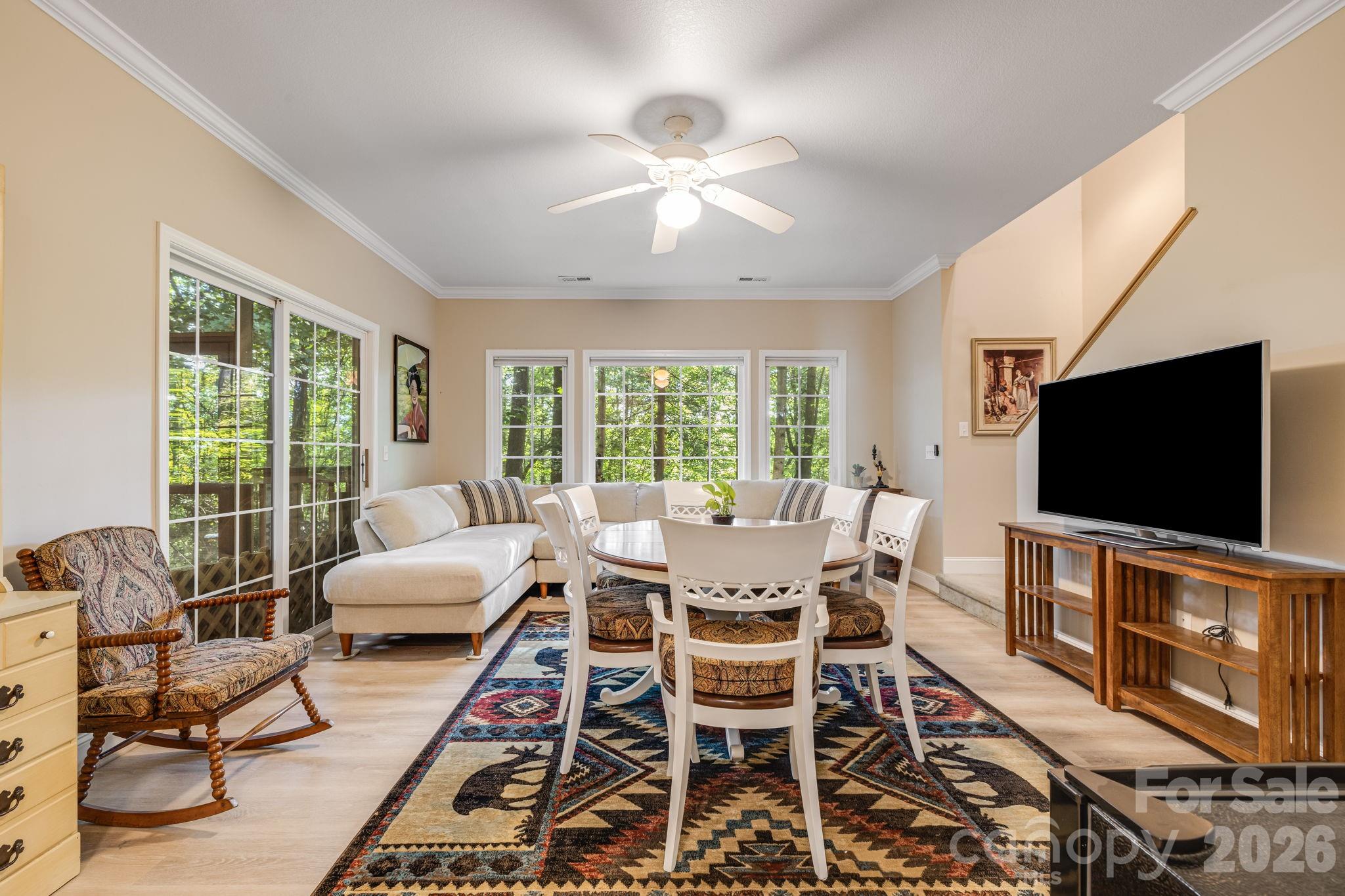 212 Carriage Springs Way