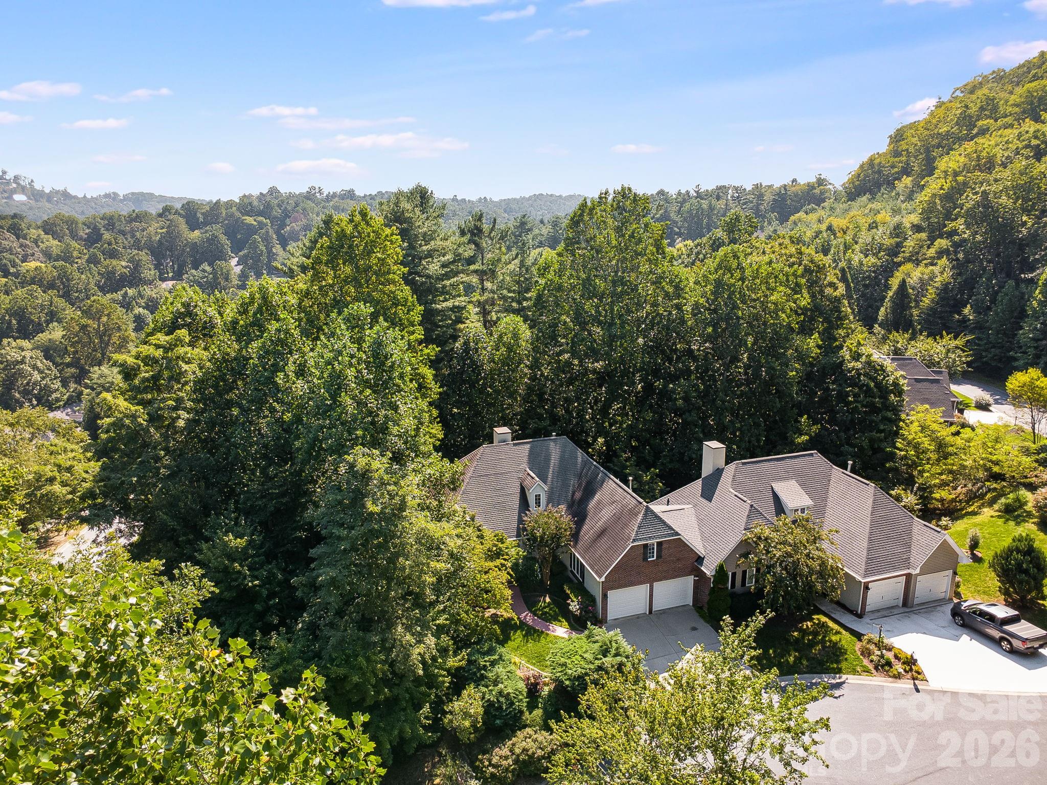212 Carriage Springs Way