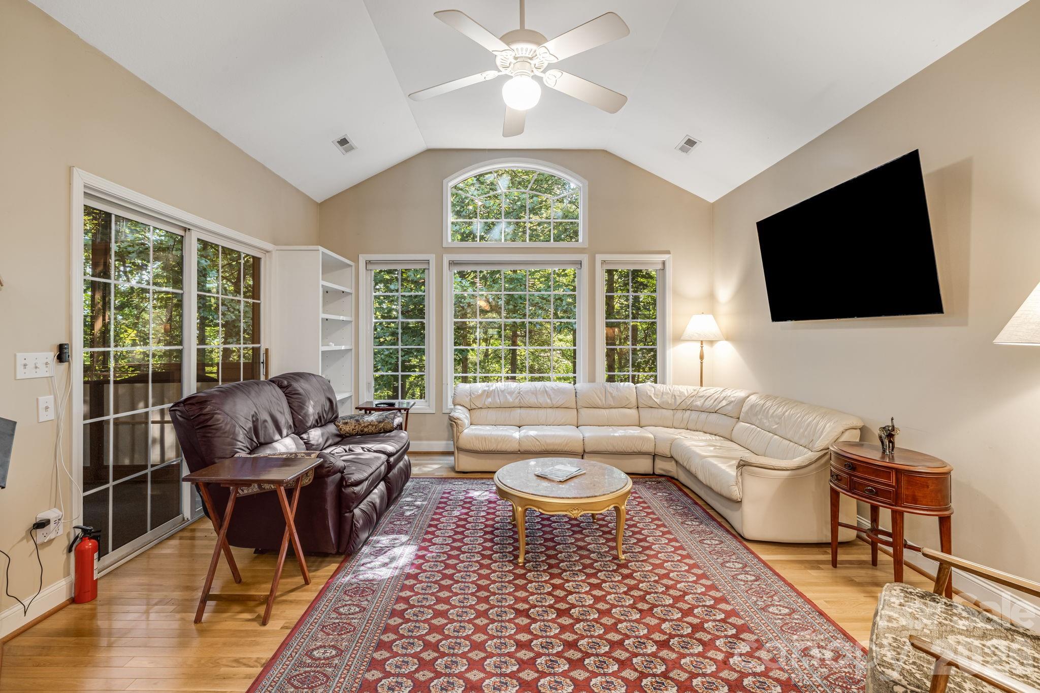 212 Carriage Springs Way