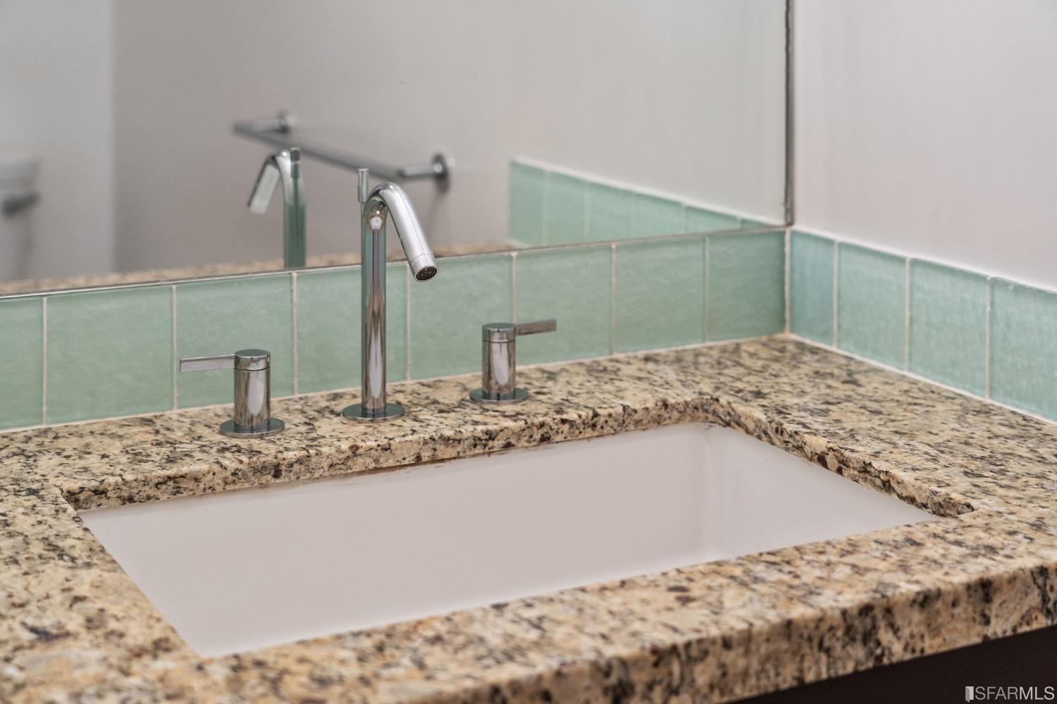 69 Clementina Street # 802