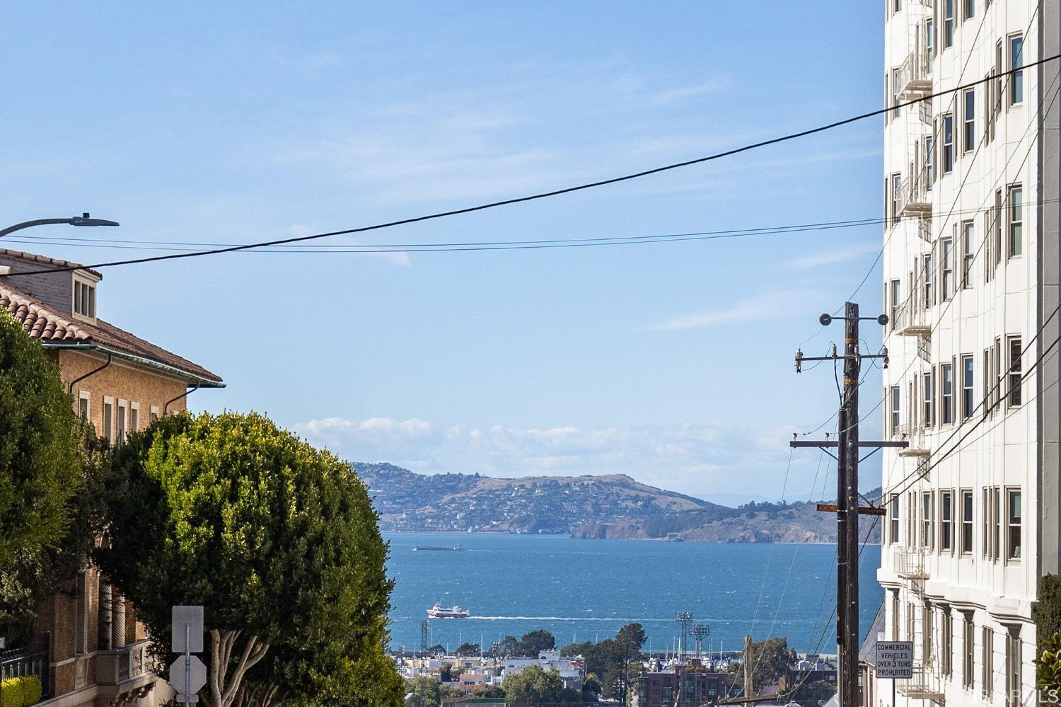 2614 Buchanan Street # 1