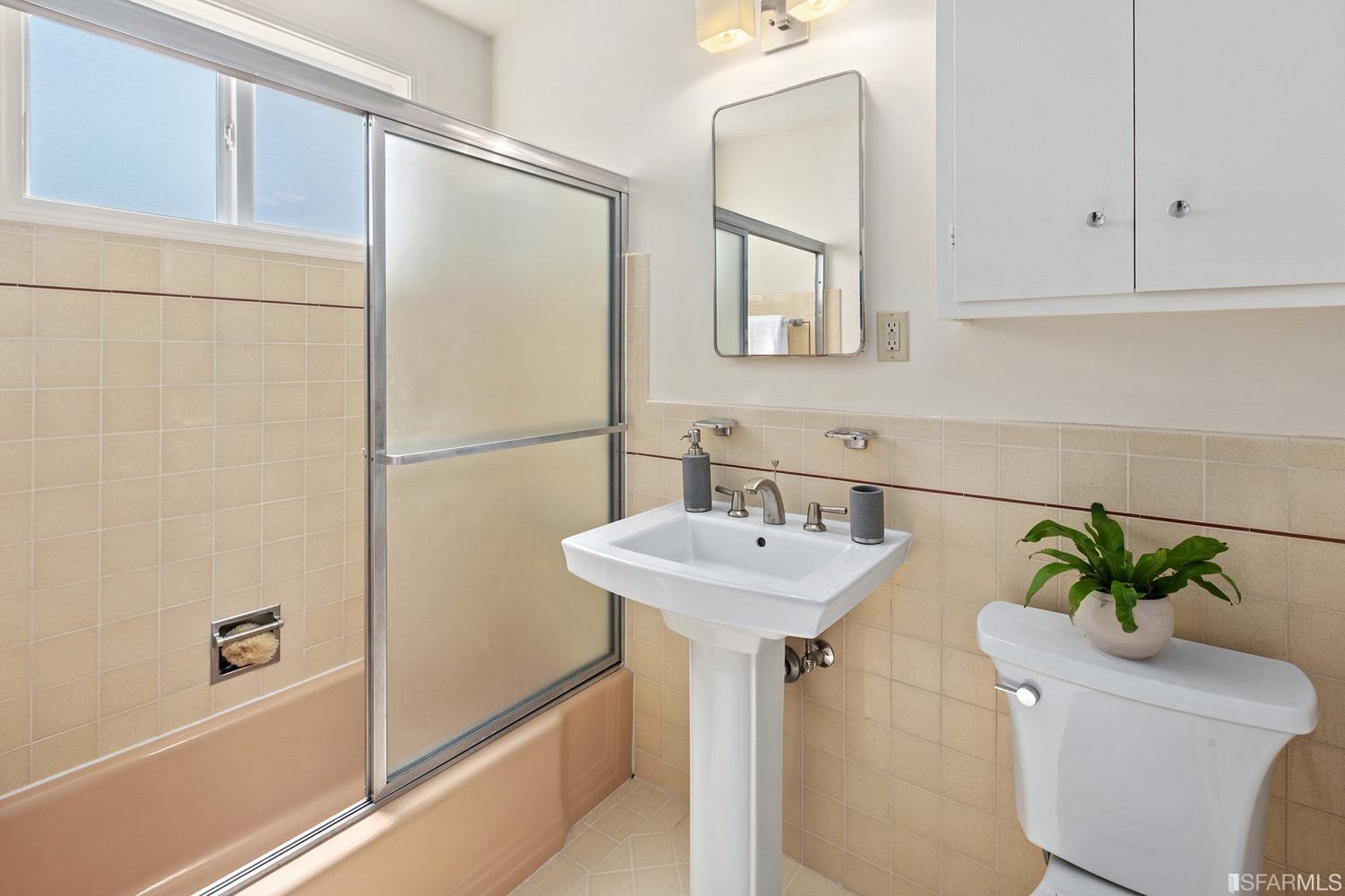 23 Forest Knolls Drive