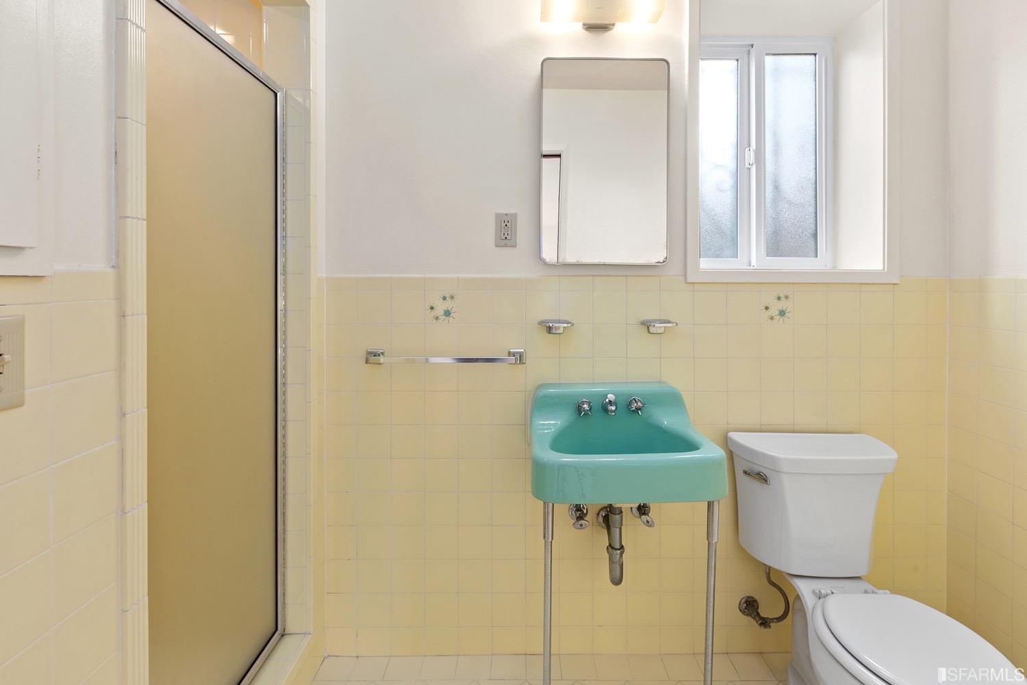 23 Forest Knolls Drive