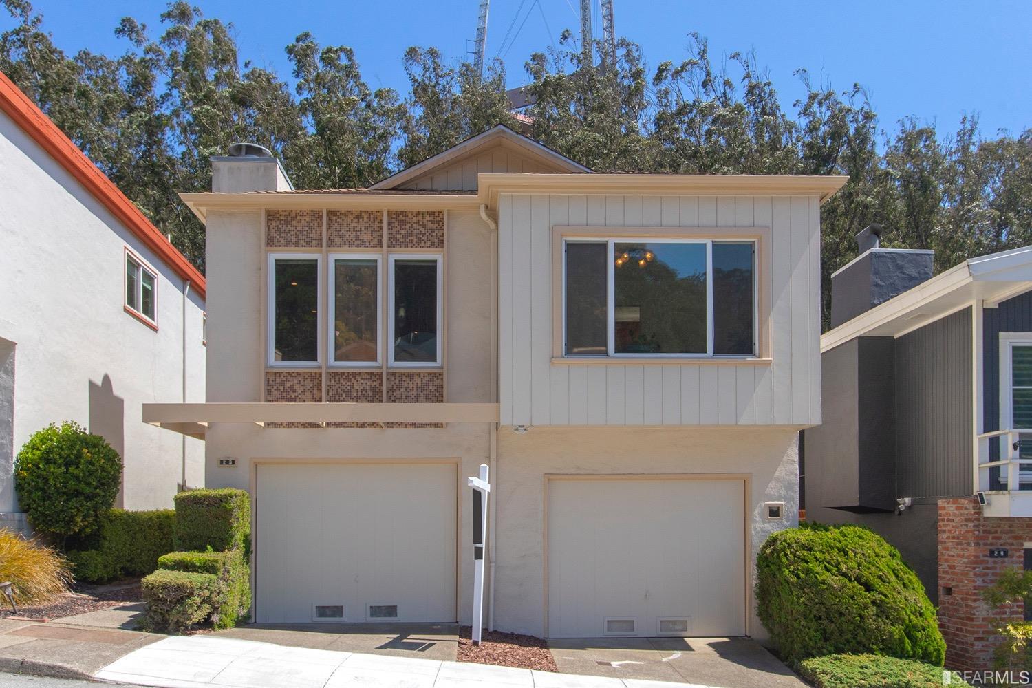 23 Forest Knolls Drive