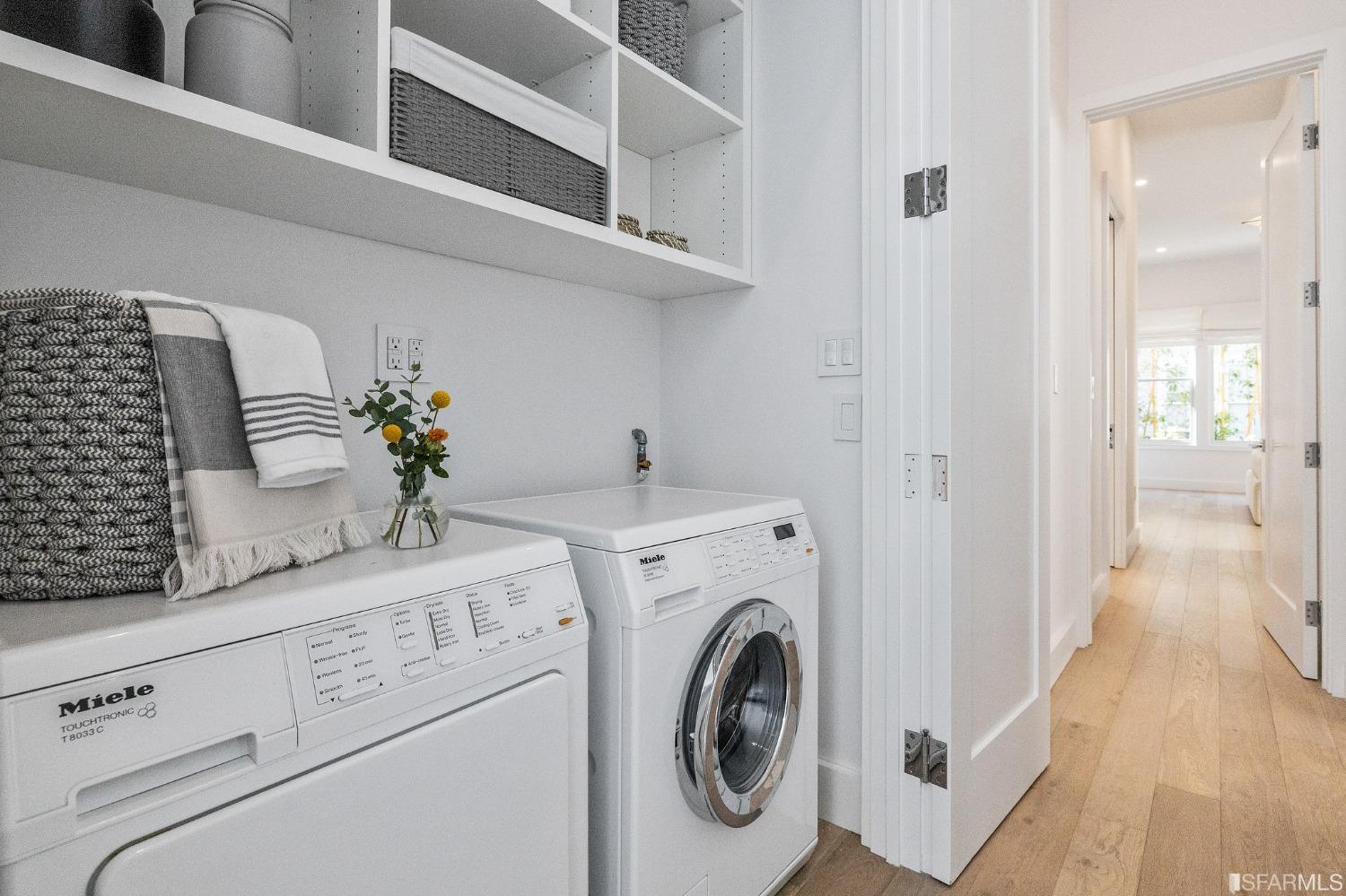 2684 Sacramento Street