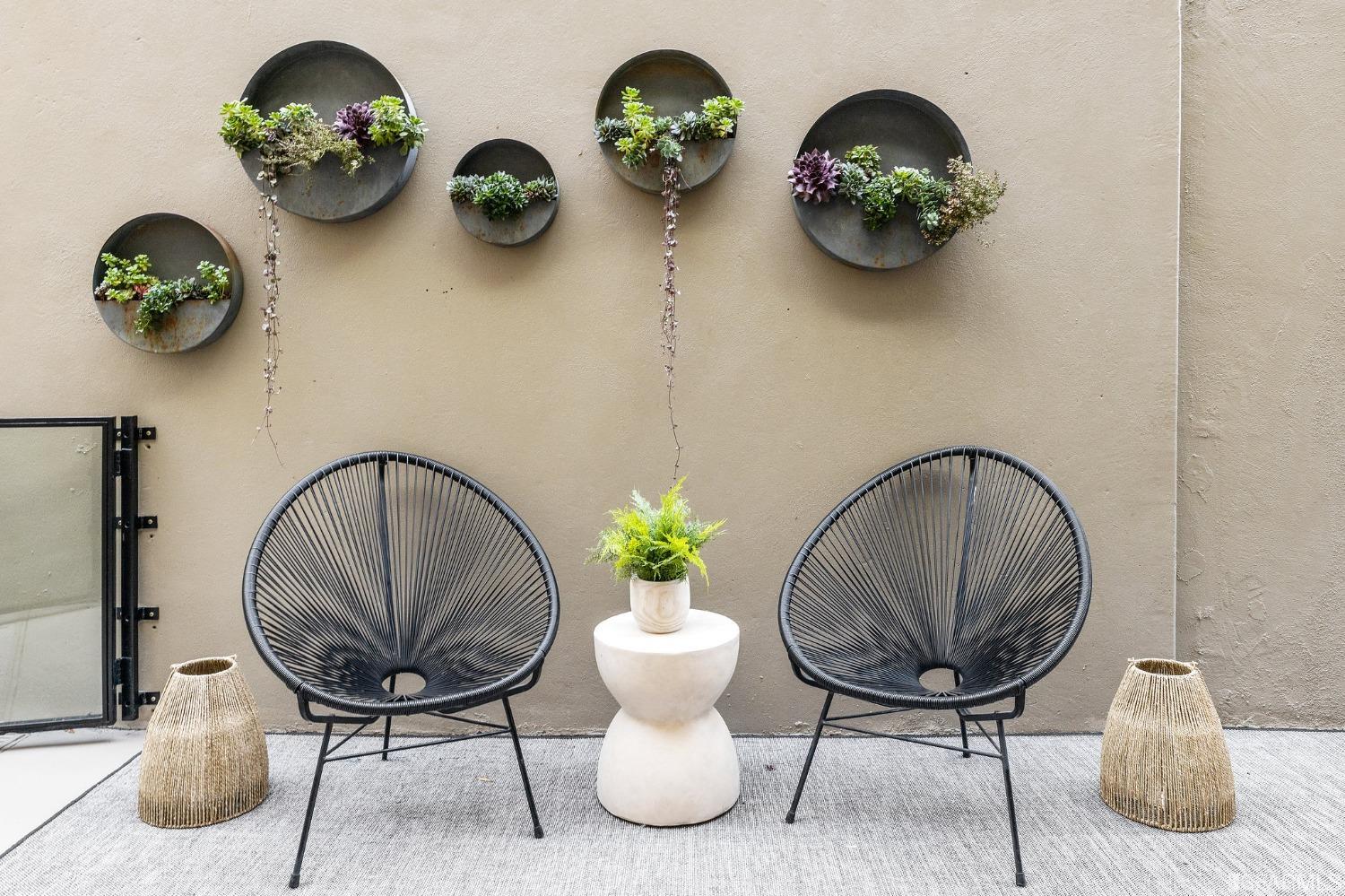 2684 Sacramento Street