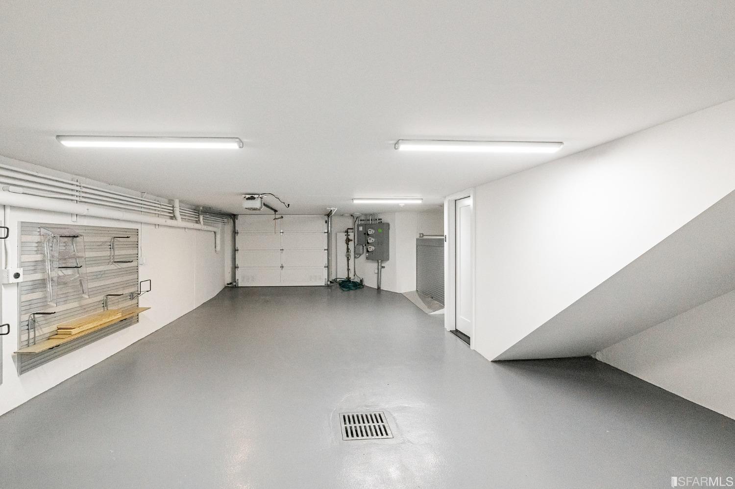 2684 Sacramento Street