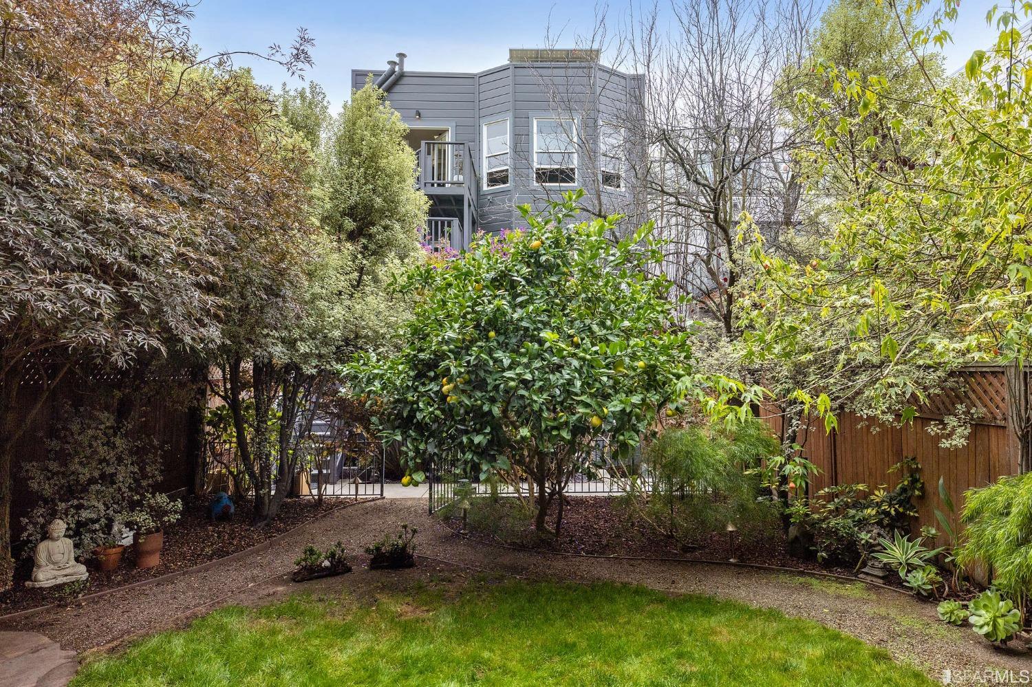 1864 Golden Gate Avenue