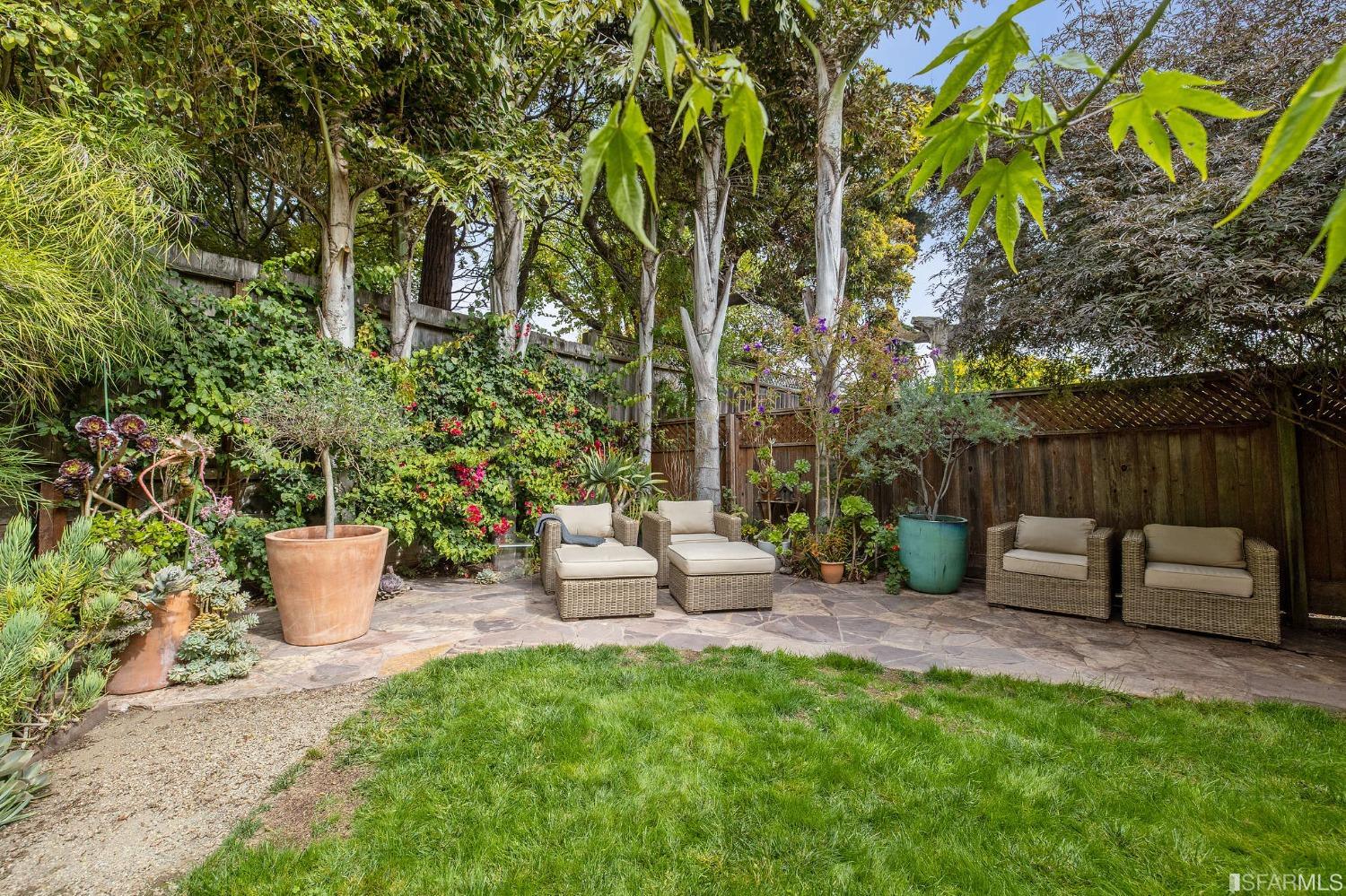 1864 Golden Gate Avenue