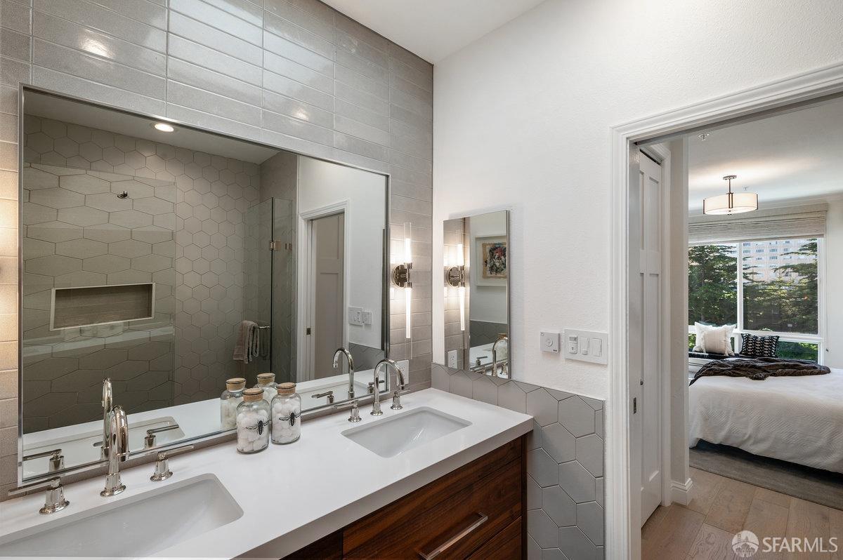 430 Masonic Avenue # 201