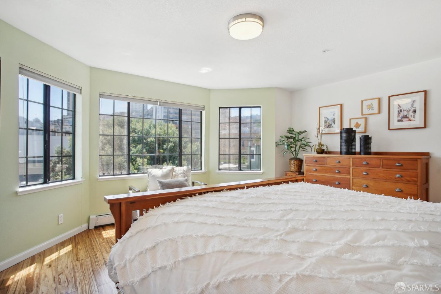 629 Chestnut Street # 401