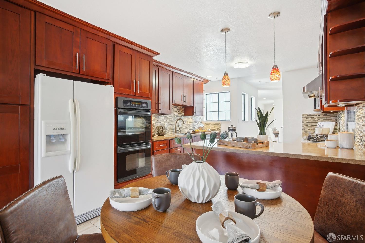 629 Chestnut Street # 401