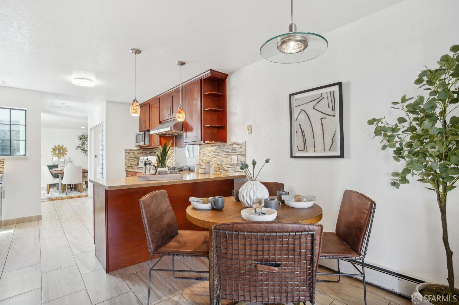 629 Chestnut Street # 401