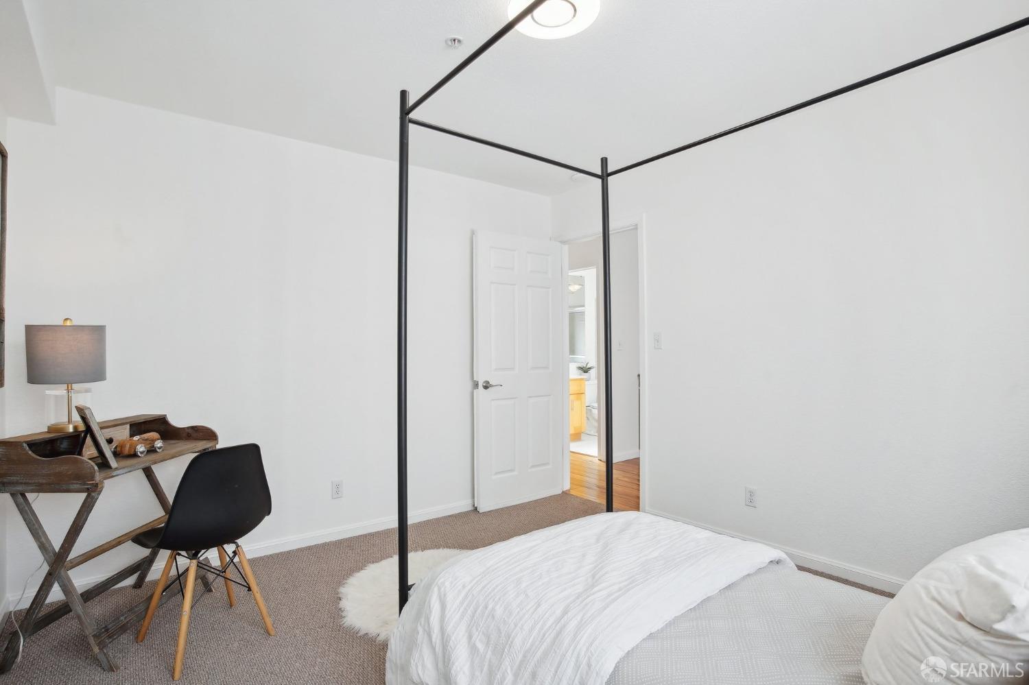 629 Chestnut Street # 401