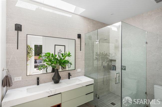 1465 Masonic Avenue # 3