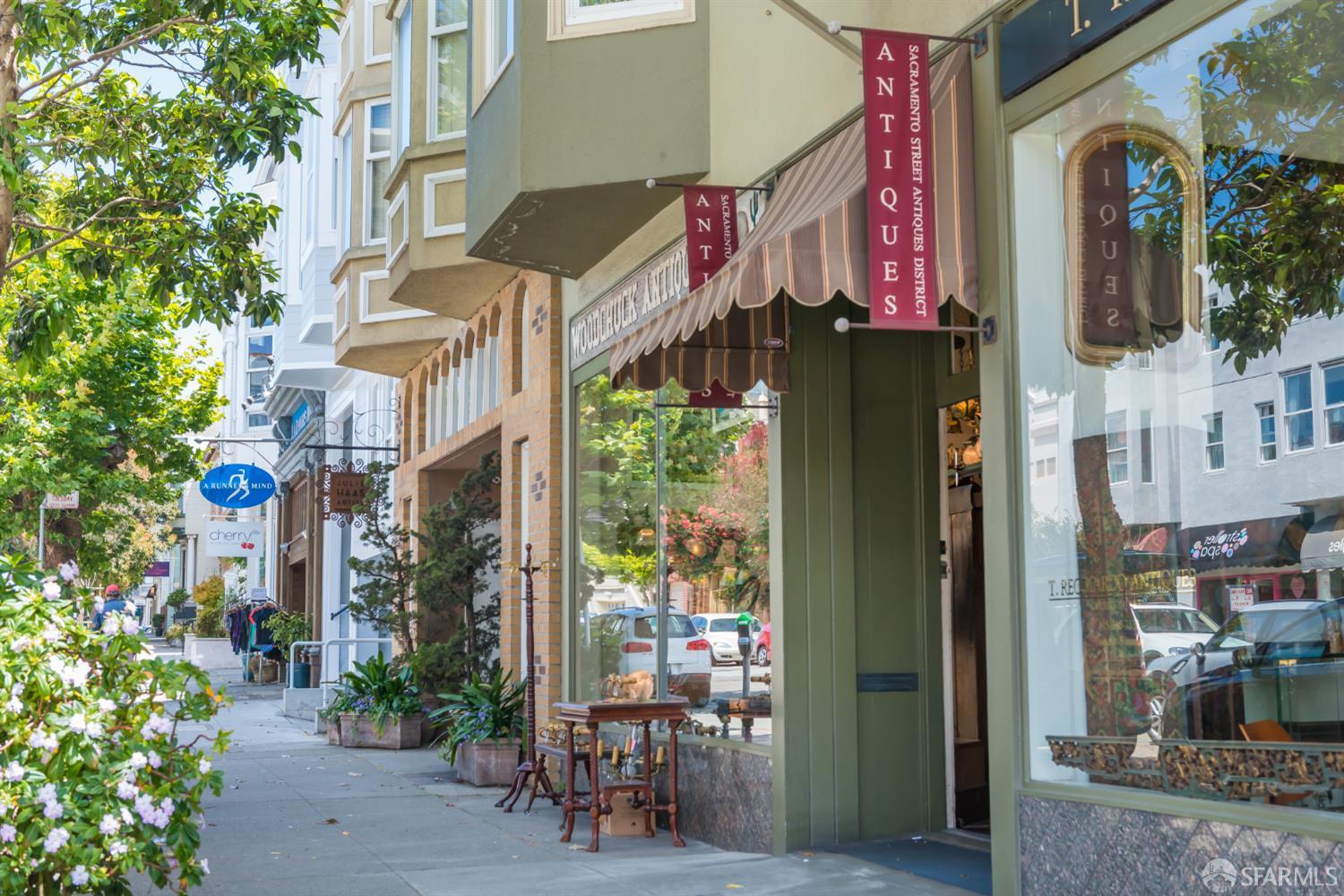 3953 Washington Street