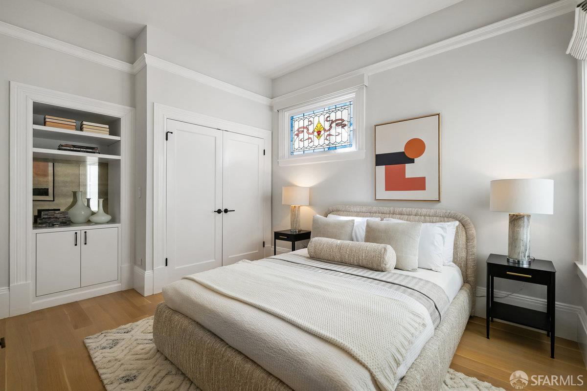 3953 Washington Street