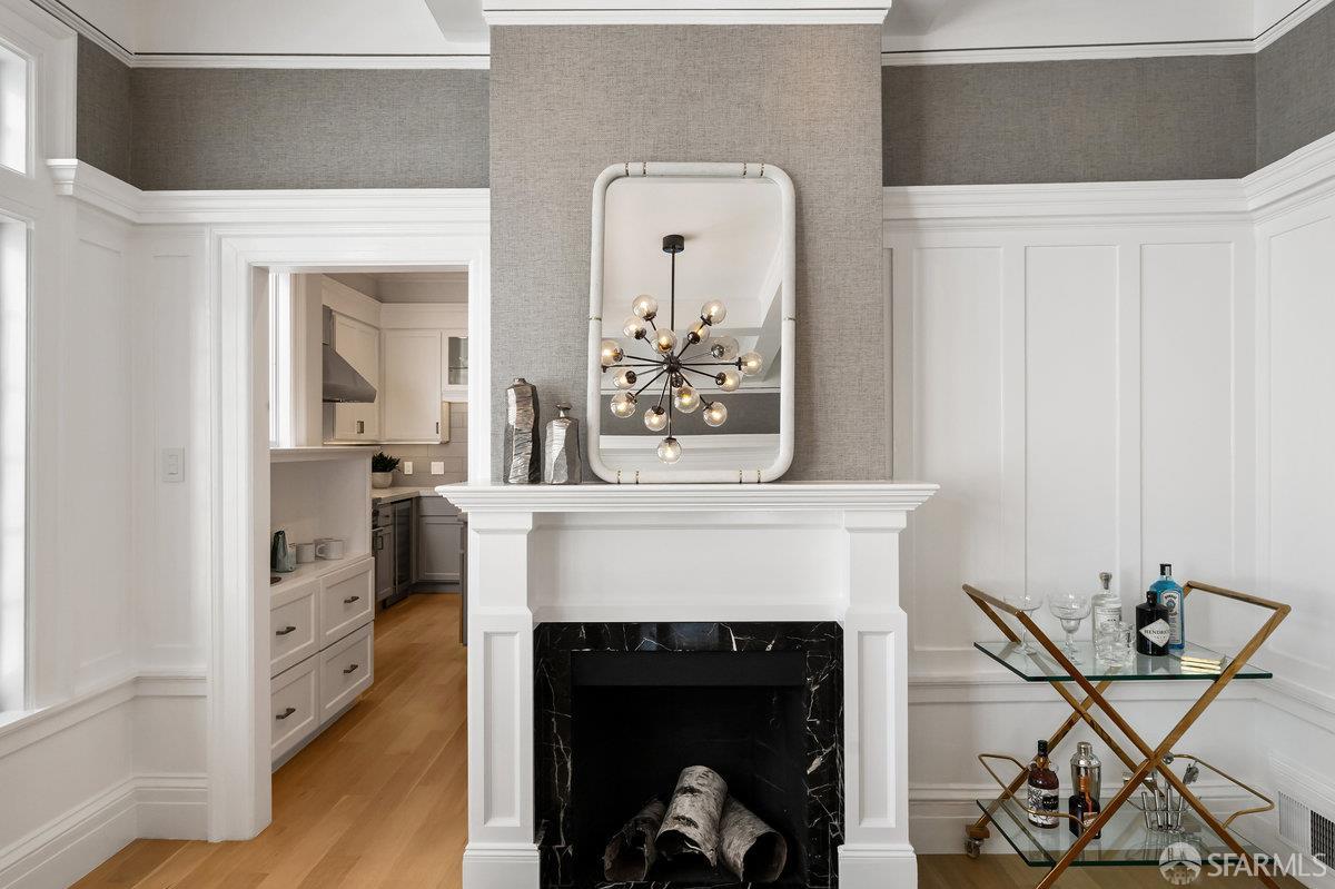 3953 Washington Street