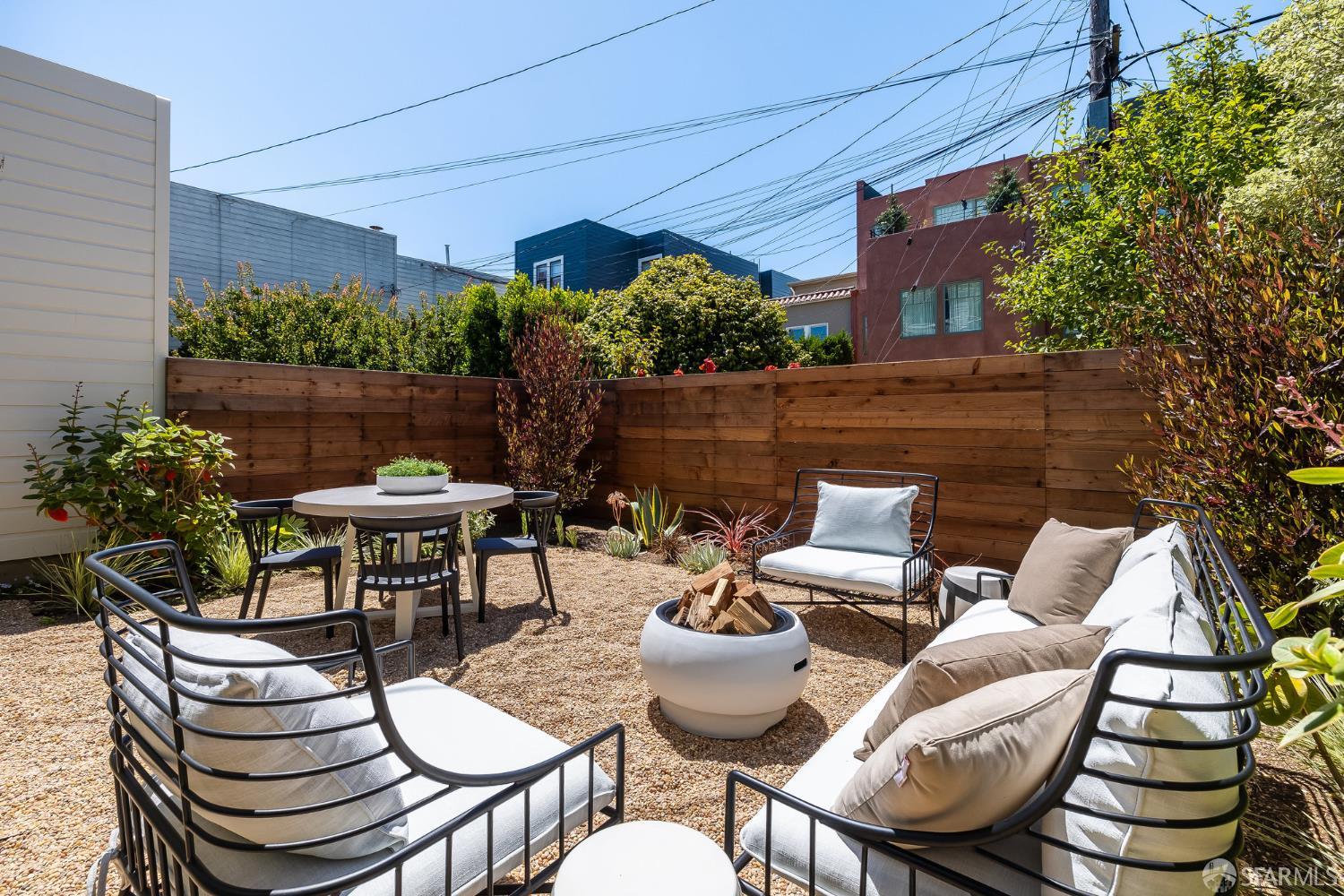 3325 Pierce Street