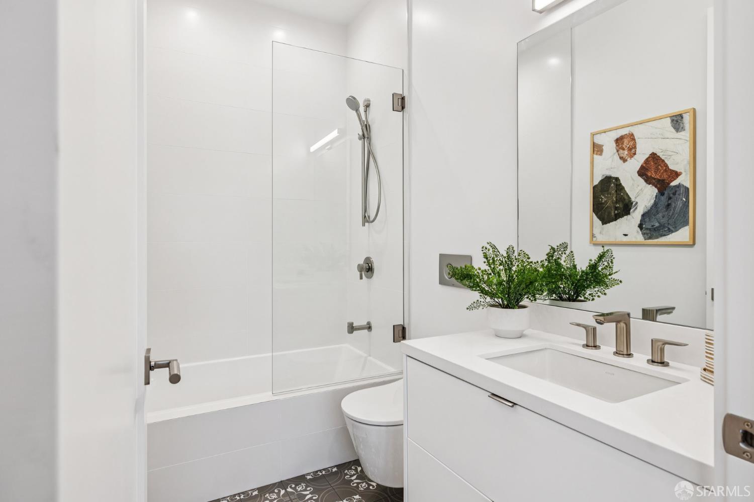 228 Vicksburg Street # 1