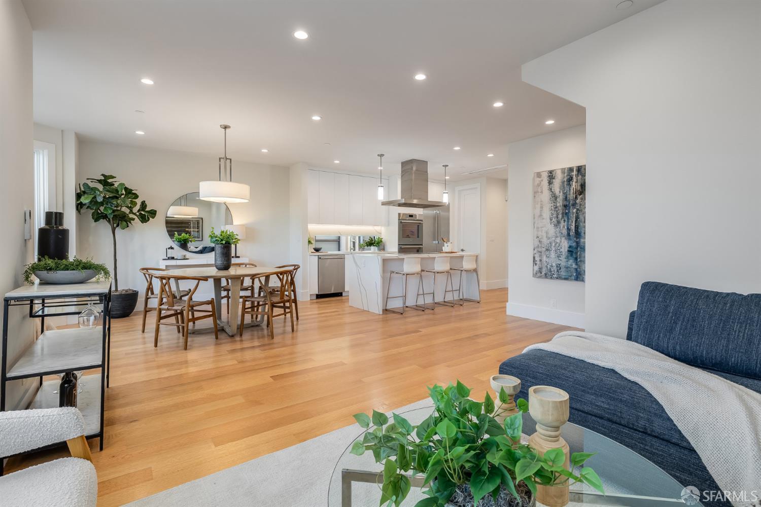 228 Vicksburg Street # 2