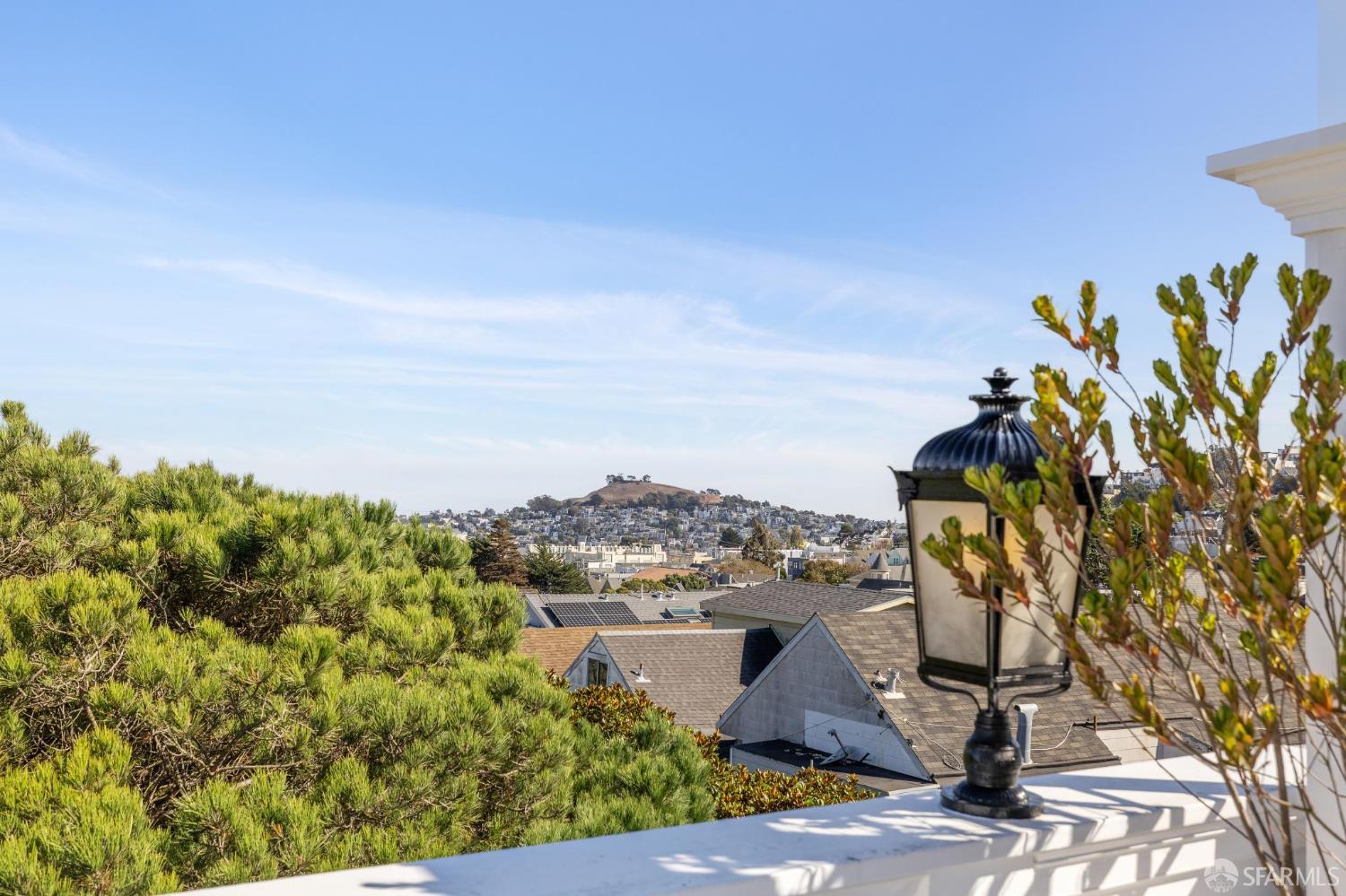 729 Douglass Street, San Francisco