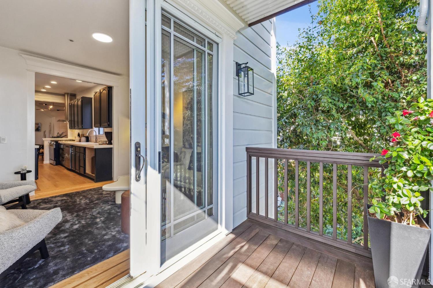 729 Douglass Street # A, San Francisco Unit: A