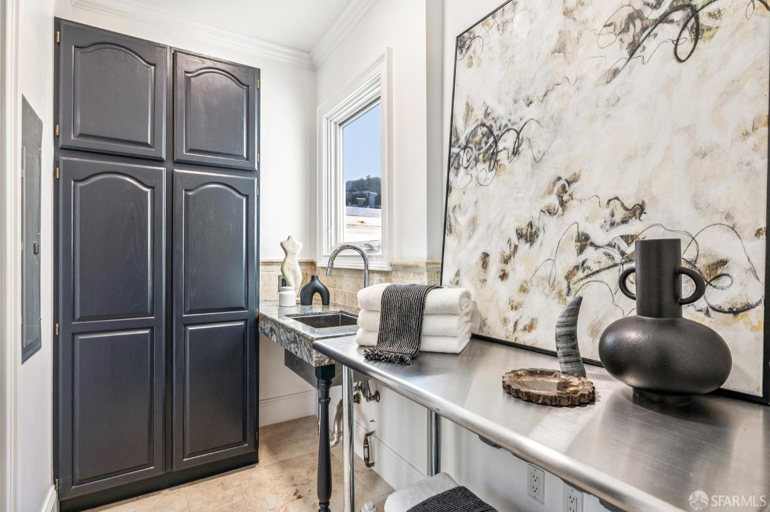 729 Douglass Street, San Francisco Unit: Upper