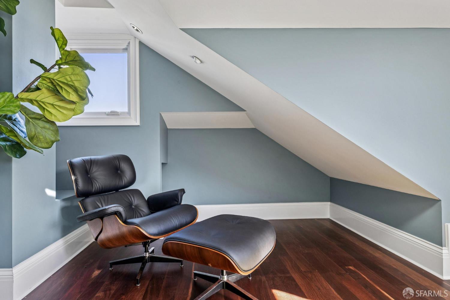 729 Douglass Street, San Francisco Unit: Upper