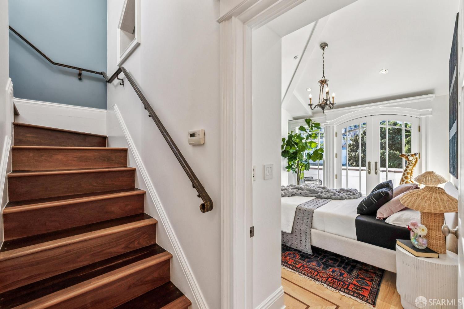 729 Douglass Street, San Francisco Unit: Upper