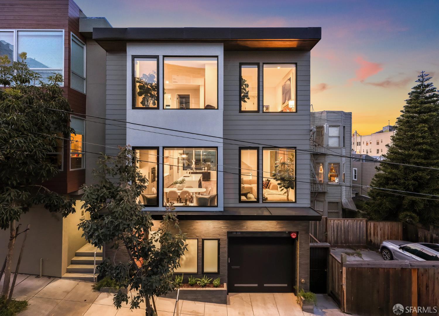 522 Hickory Street
