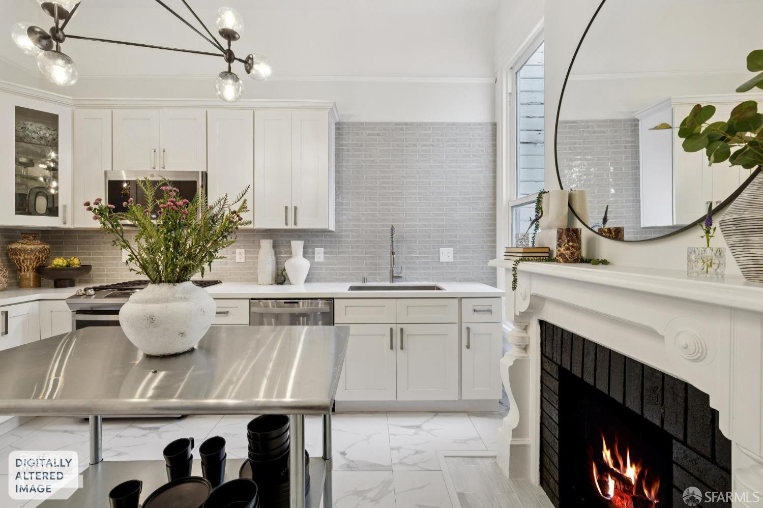 2079 Golden Gate Avenue