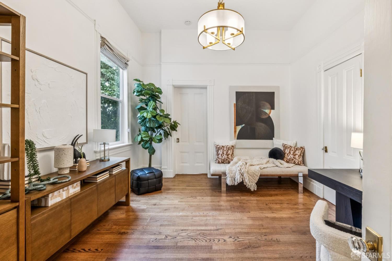 2079 Golden Gate Avenue