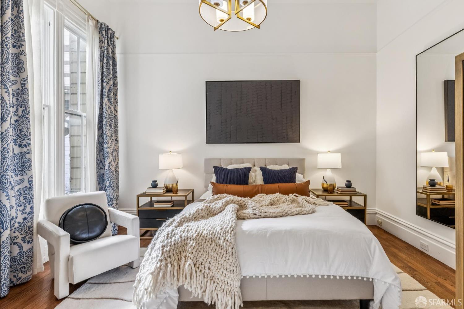 2079 Golden Gate Avenue