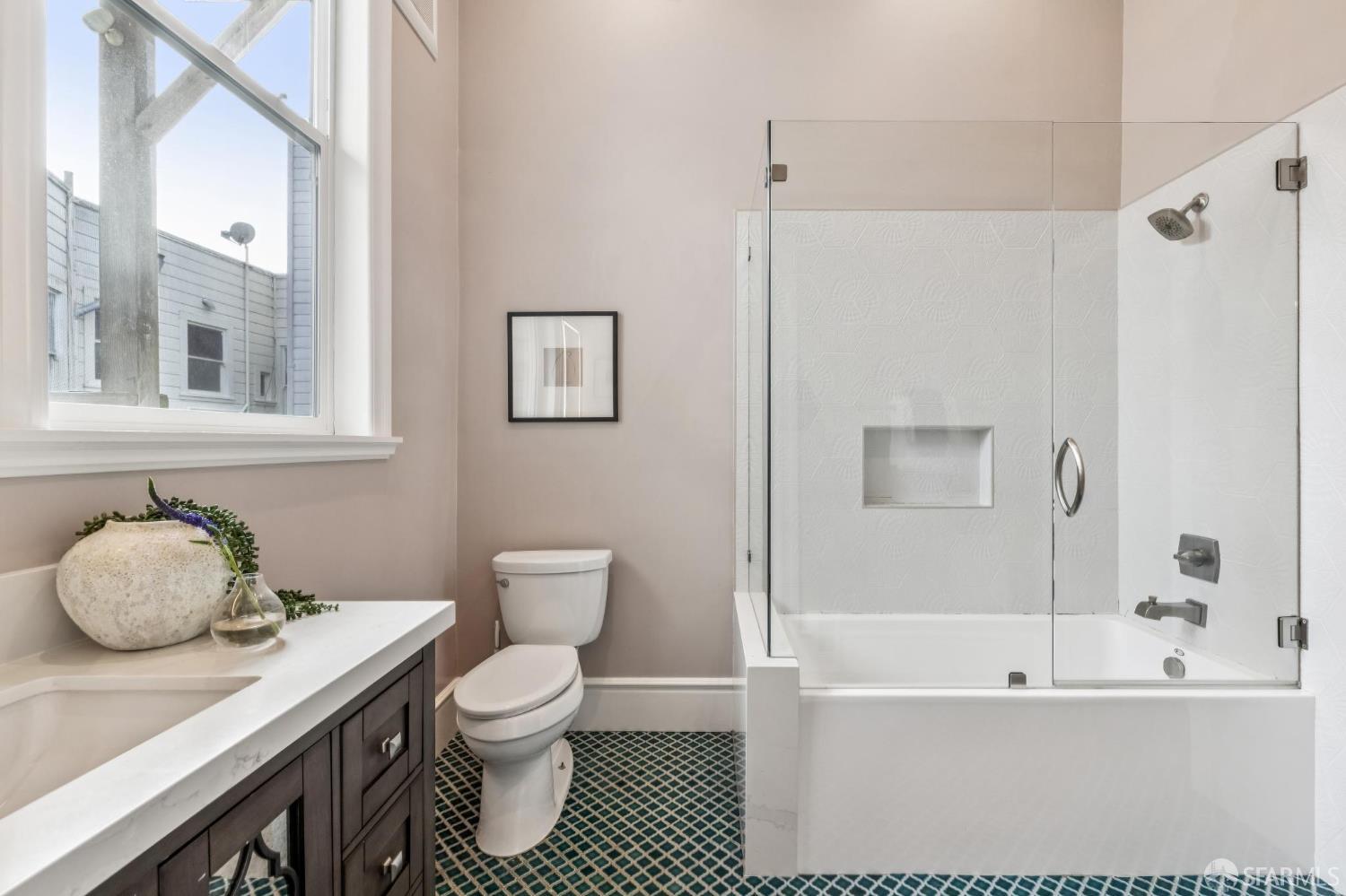 2079 Golden Gate Avenue