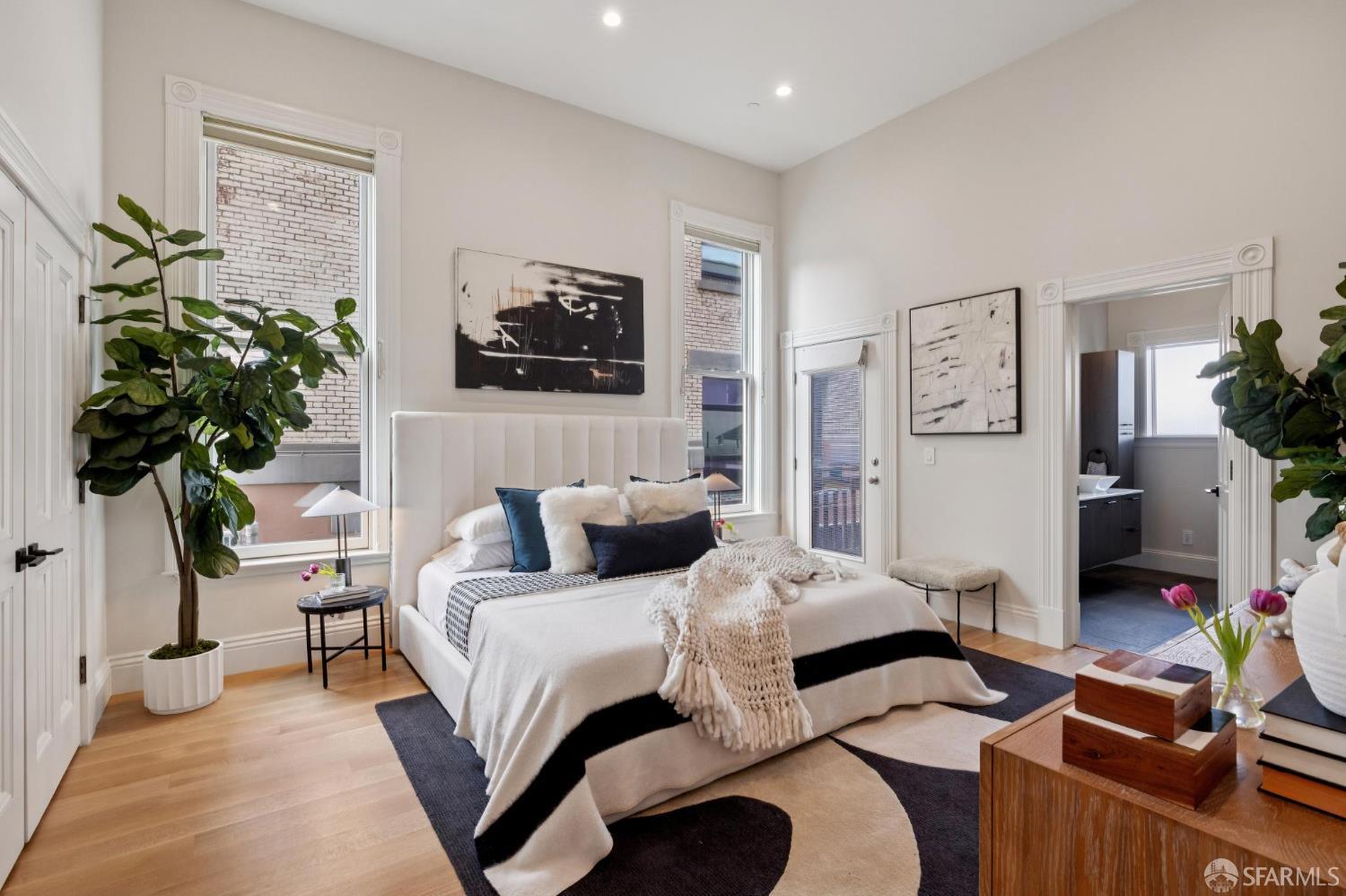 1506 Golden Gate Avenue